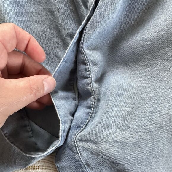 Motherhood Maternity Women’s Blue Denim Tank Blouse w/Tie Front Size XL - Picture 6 of 11